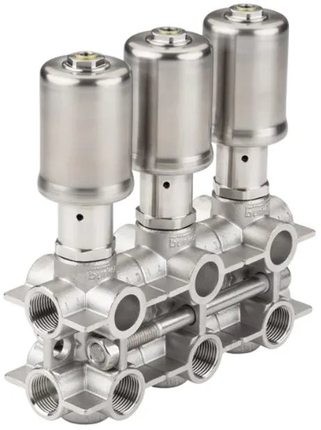 Modular process valve cluster - distribution and collecting Burkert type 8840