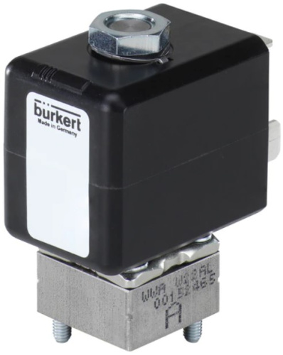 Solenoid valve Burkert type 7011 - Direct-acting 2/2-way plunger valve Solenoid valve Burkert type 7011 - Direct-acting 2/2-way plunger valve